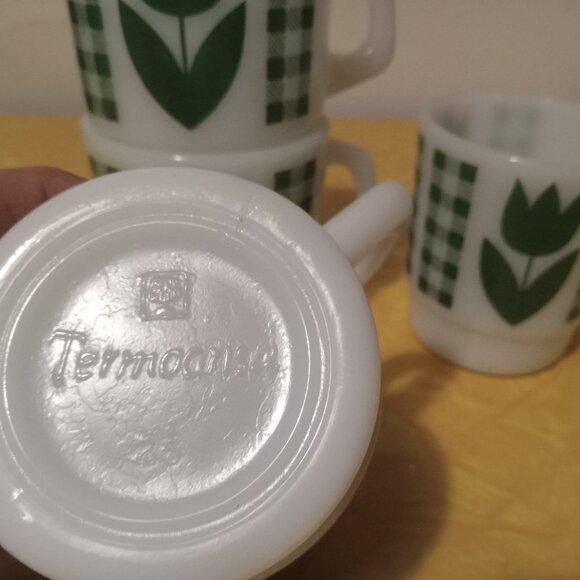 Set of 4 vintage Termocrisa coffee cups with green tulips - Picture 3 of 3